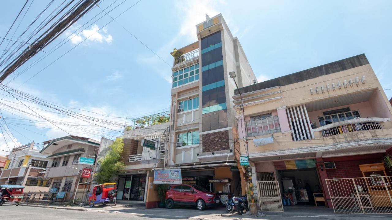 Reddoorz @ Paterno Street Tacloban Hotel Exterior photo