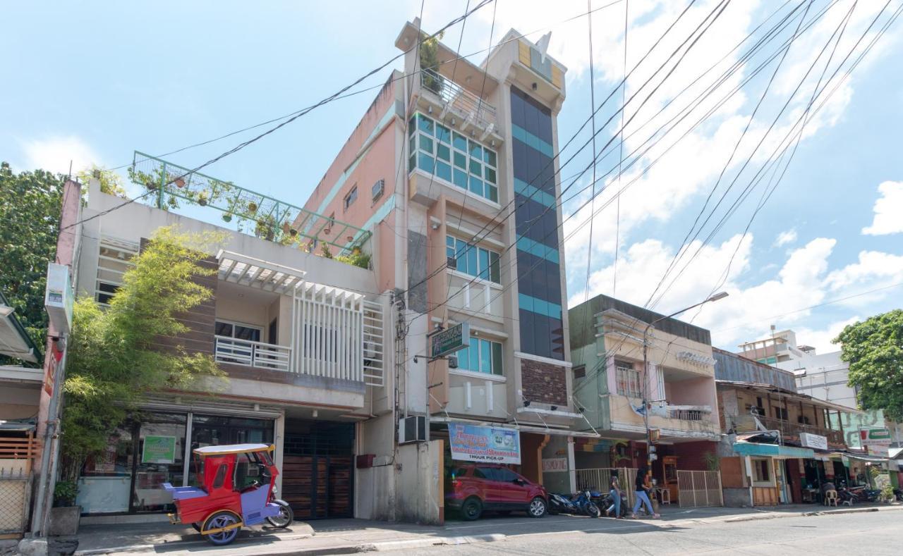 Reddoorz @ Paterno Street Tacloban Hotel Exterior photo